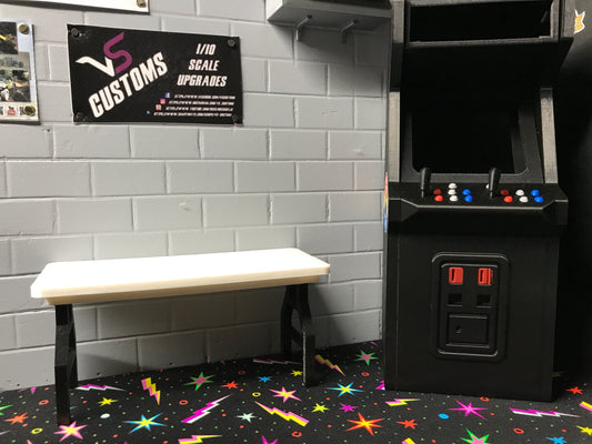 1:10 Scale Rubbermaid Folding Table