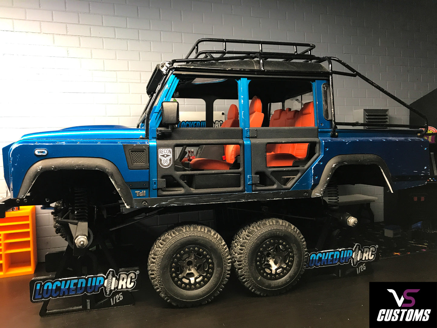 Ottsix VooDoo tires RC Crawler Truck Stand